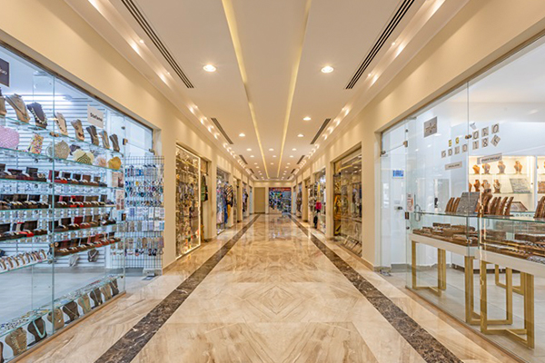 Shops & ATM
